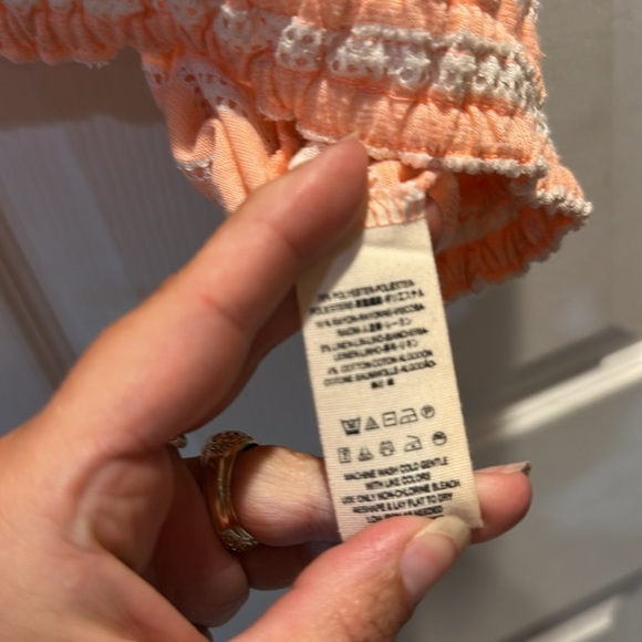 Free People Azalea Peach Eyelet Batwing Oversized Smocked Top M Tee Shirt - Picture 8 of 8